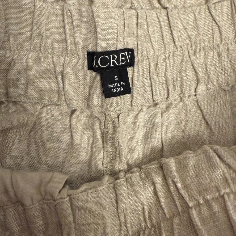 J.Crew Linen Shorts - size small oatmeal color pair